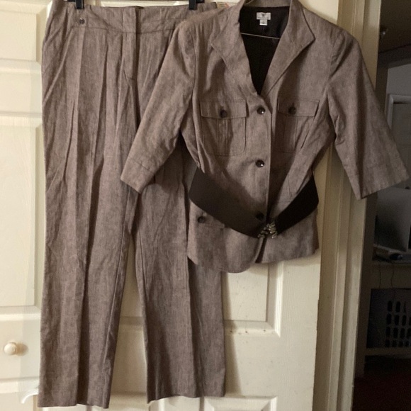 2pcs pant set belted - Picture 1 of 8